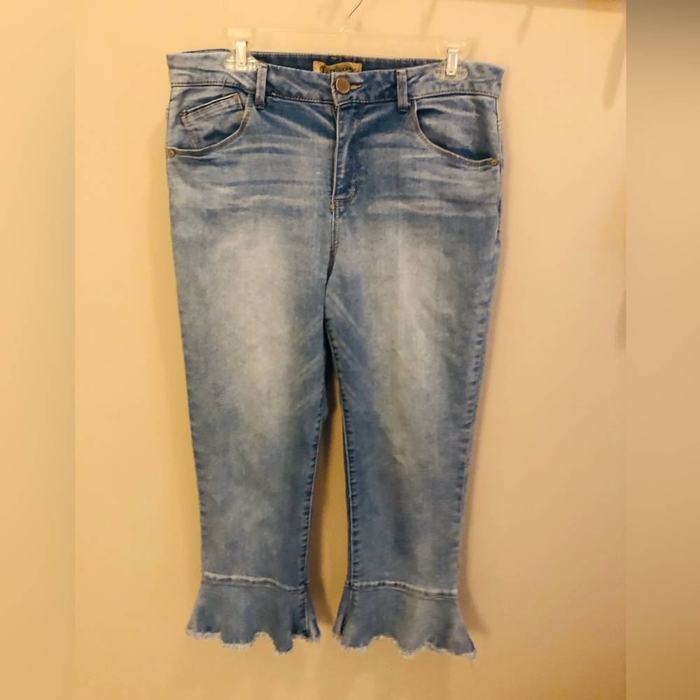 Democracy high rise cropped kick flare hem jeans